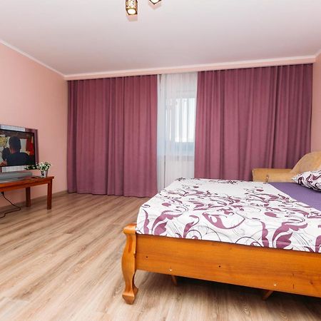 Vip Apartments Faraon On Kharkovskaya 5 Floor Суми Екстер'єр фото