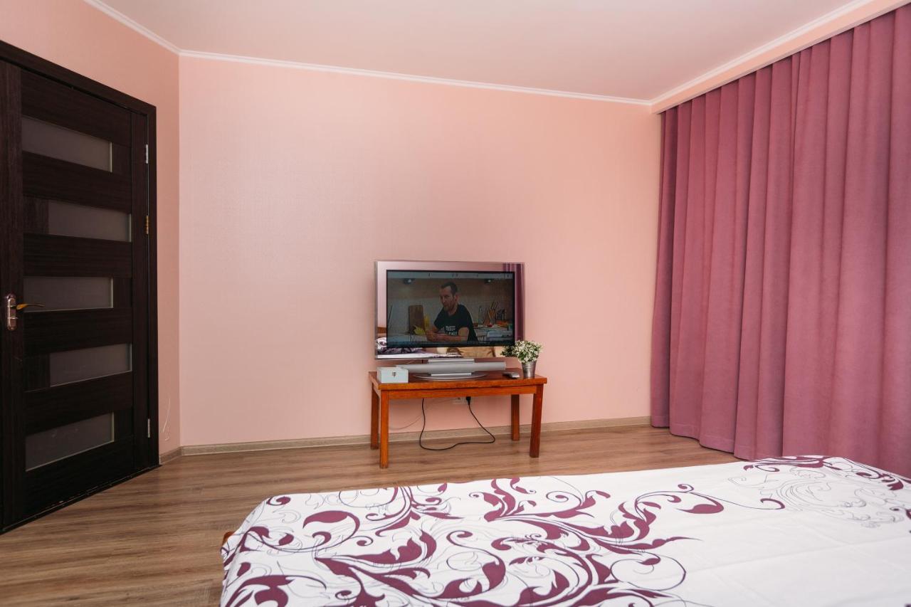 Vip Apartments Faraon On Kharkovskaya 5 Floor Суми Екстер'єр фото