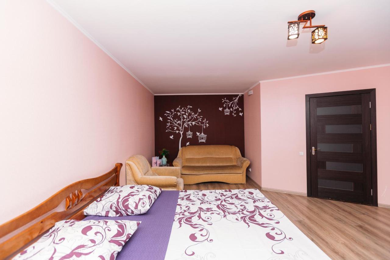 Vip Apartments Faraon On Kharkovskaya 5 Floor Суми Екстер'єр фото